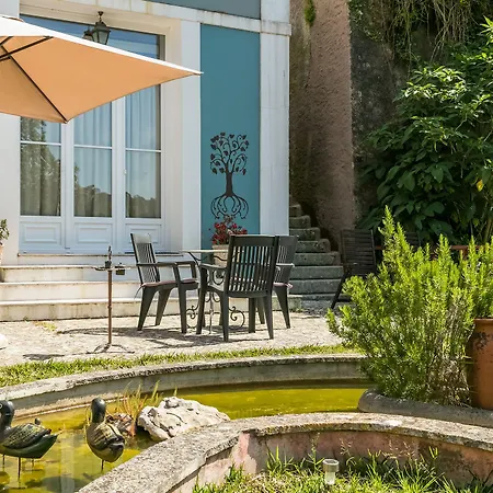 בית הארחה Saudade 4*