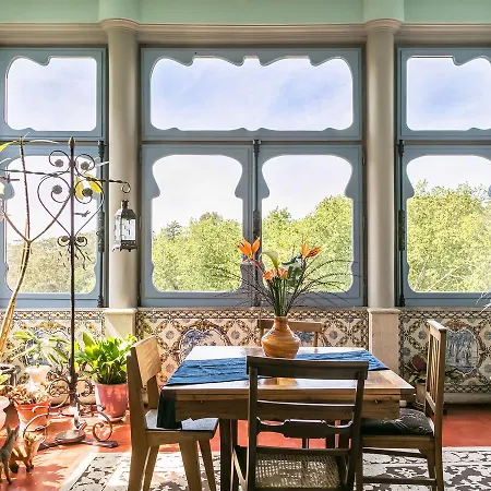 בית הארחה Saudade